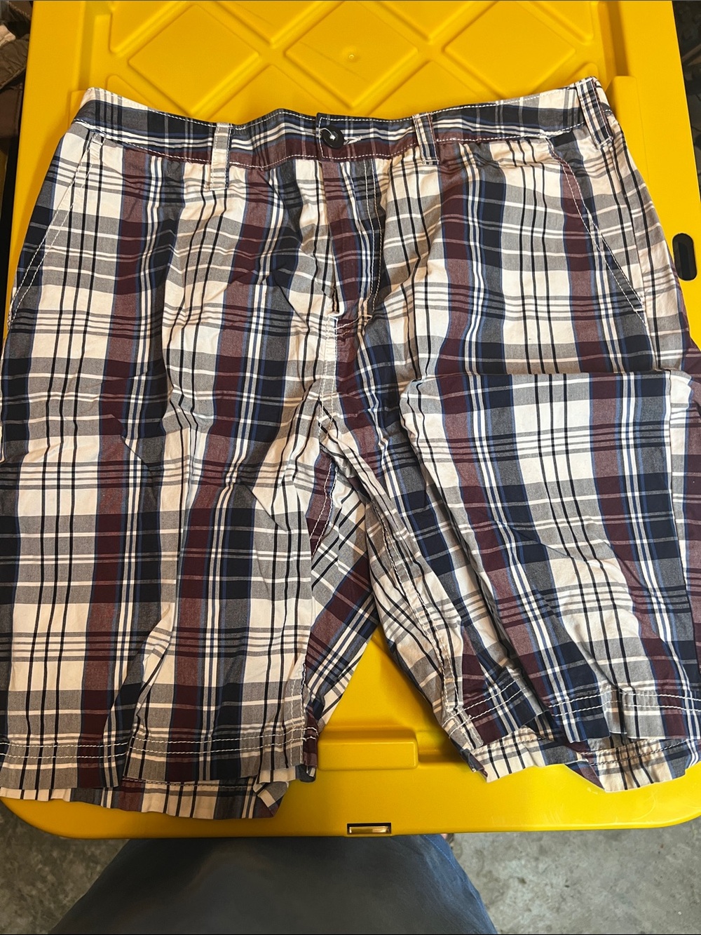 croft & barrow Plaid Flat-Front Shorts in Navy, White & Brown